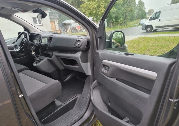 Opel Vivaro cena 73800 przebieg: 121000, rok produkcji 2019 z Gniew małe 67